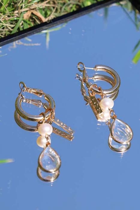 CRYSTAL PEARL HOOPS 5