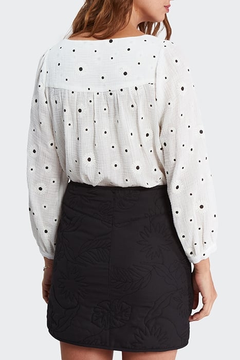 BLACK QUILTED PLANT FABRIC SHORT SKIRT 2