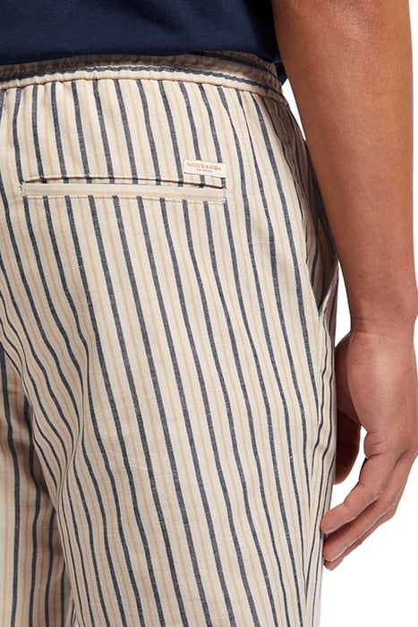 WARREN - STRAIGHT FIT YARN-DYE WHITE NAVY RED STRIPE 8