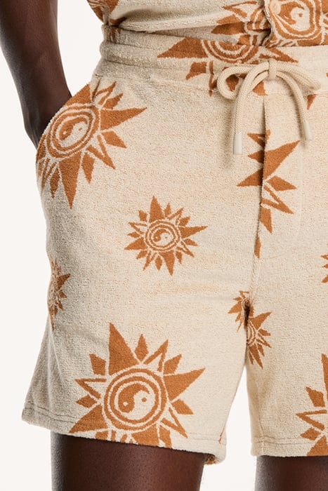 YIN YANG SHORTS BEACH BEIGE 5