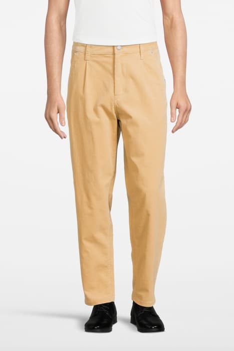 TJM BAX CORD CHINO, AB4 TRENCH by Tommy Hilfiger