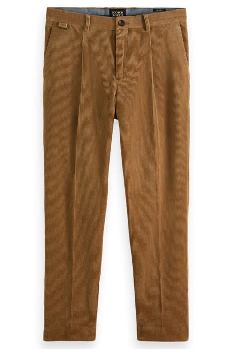 BLAKE- CORDUROY PLEATED CHINO SAND by Scotch & Soda