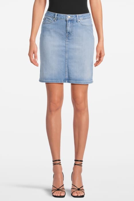 EO/ DENIM SKIRT IZZ by Tommy Hilfiger