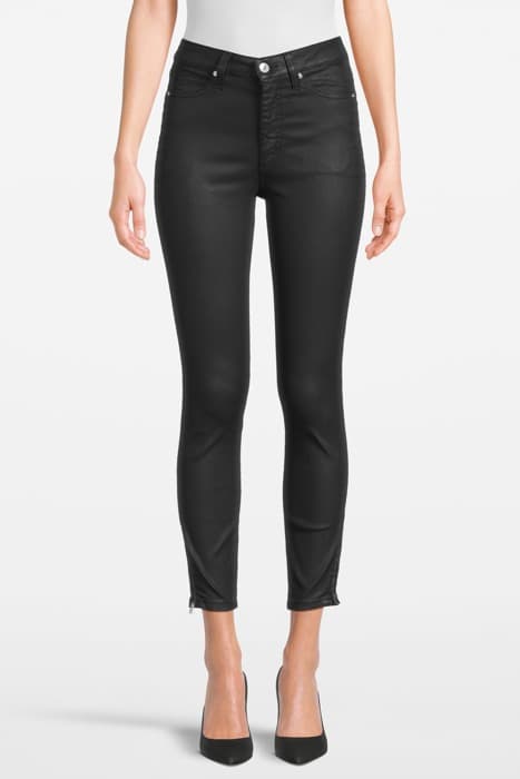 HIGH RISE SKINNY ANK COATED BLACK by Calvin Klein