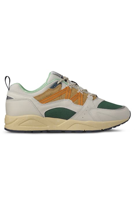 FUSION 2.0 LILY WHITE/ NUGGET by Karhu