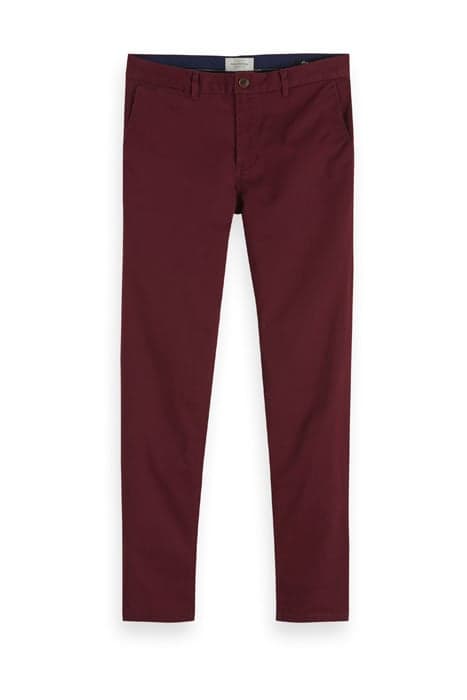 ESSENTIALS - MOTT CLASSIC SLIM FIT CHINO BORDEAUX by Scotch & Soda