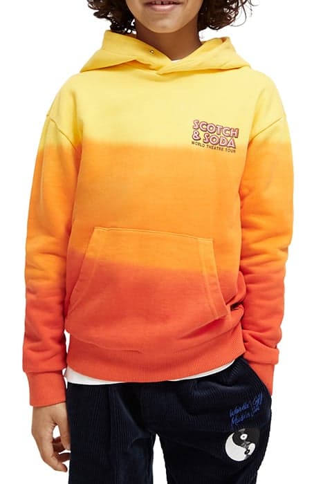 COTTON IN CONVERSION RELAXED-FIT DIP-DYED HOODIE DISCO ORANG by Scotch & Soda