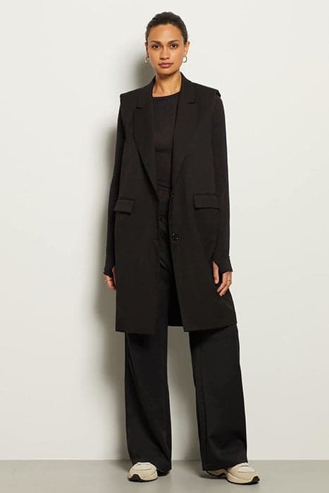 SLEEVELESS BLAZER GIANNA BLACK by Alchemist