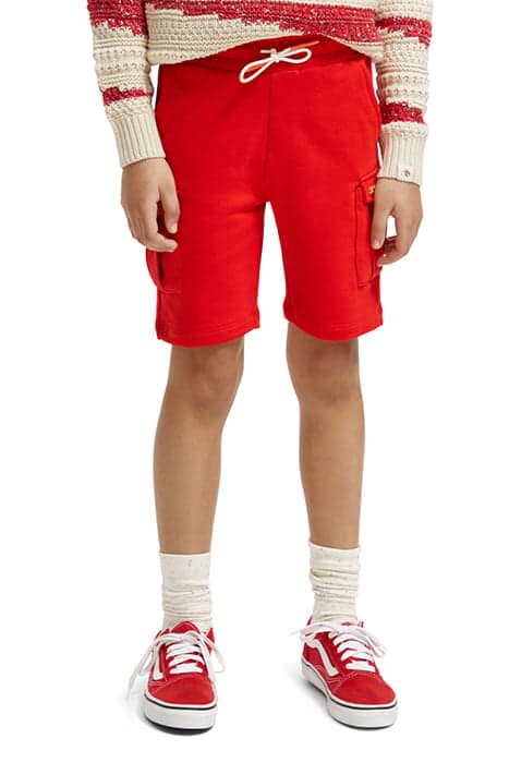 CARGO SWEATSHORTS IN ORGANIC COTTON RADIO RED by Scotch & Soda