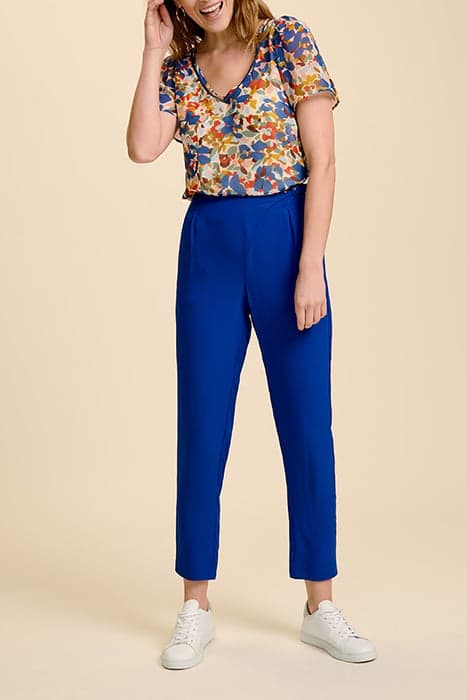 CANAY - SAPPHIRE TOP WITH MULTICOLORED FLOWER PRINT by ONE STEP