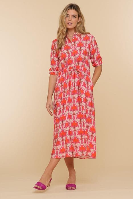 DRESS SAND/RASPBERRY/CORAL by Geisha