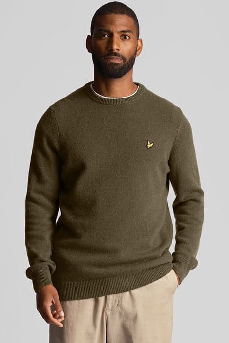 CREW NECK LAMBSWOOL BLEND JUMPER OLIVE by Lyle & Scott