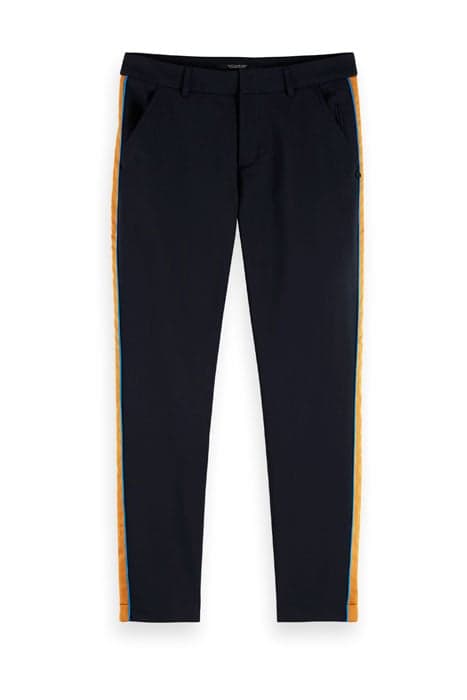 TAILORED STETCH PANTS WITH CONTRAST SIDE PANEL NIGHT by Scotch & Soda