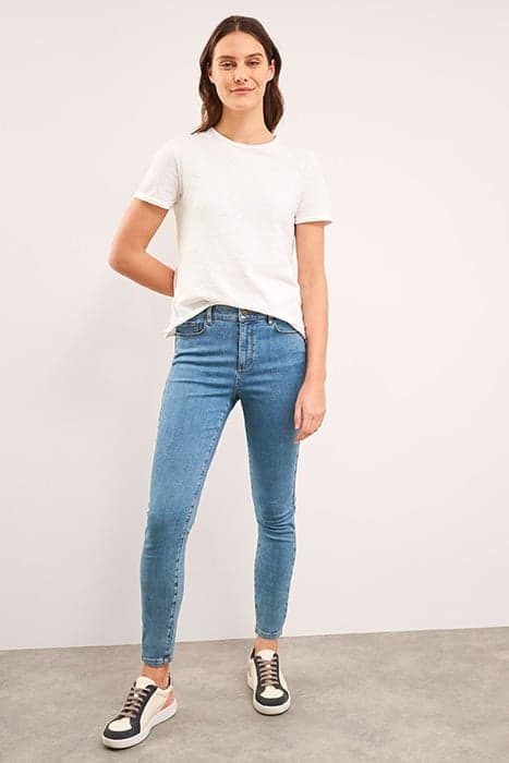 SKINNY JEANS LGT DENIM by White Stuff