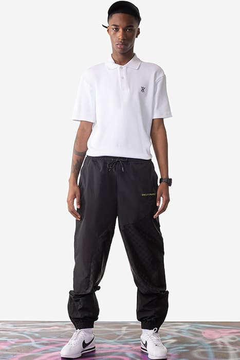 BLACK LUKE PANTS by Daily Paper