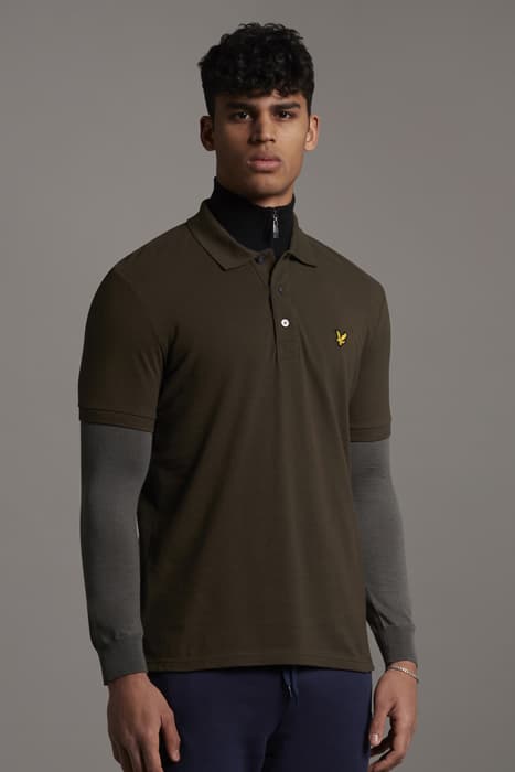 PLAIN POLO SHIRT TREK GREEN by Lyle & Scott