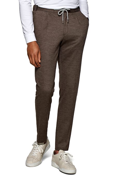 MID BROWN DRAWSTRING AMES TROUSERS by Suitsupply