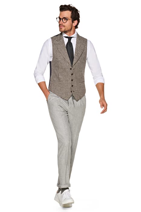 BROWN WAISTCOAT by Suitsupply