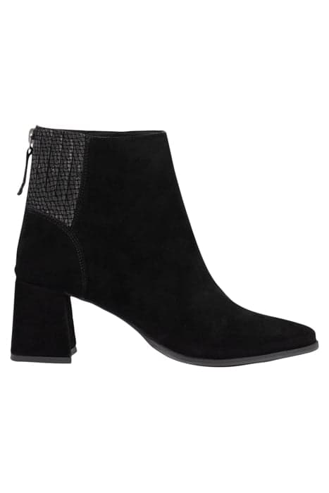 BLACK SUEDE LEATHER HEELED BOOTS by ICODE