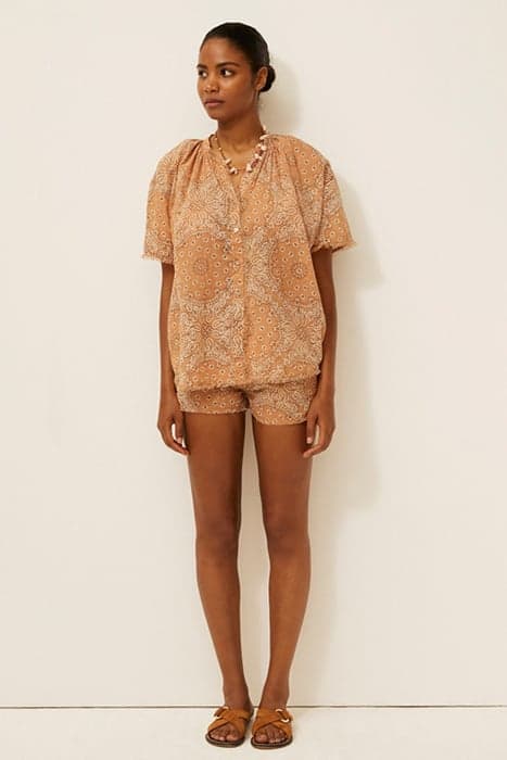 Sunday Shorts/Bermuda's Bandana Peach by Love Stories