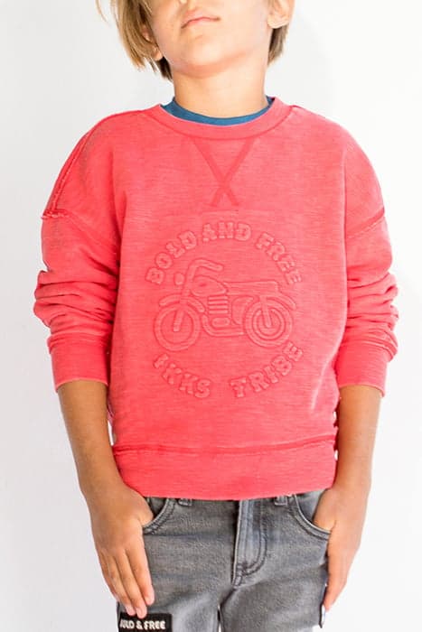 BOYS’ RED SWEATSHIRT WITH MOTORBIKE EMBOSSED SLOGANS by IKKS