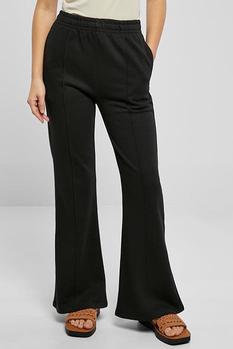 LADIES FLARED PIN TUCK TERRY PANTS BLACK by Urban Classics