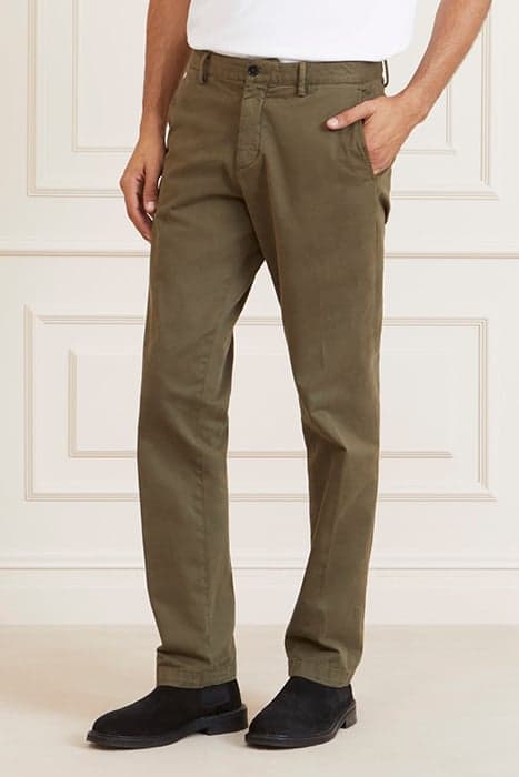 BEN URBAN CHINO OLIVE MORNING by Marciano by Guess