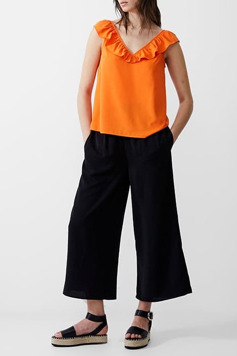 FRILL S/LESS CREPE LIGHT TOP MANDARIN by French Connection