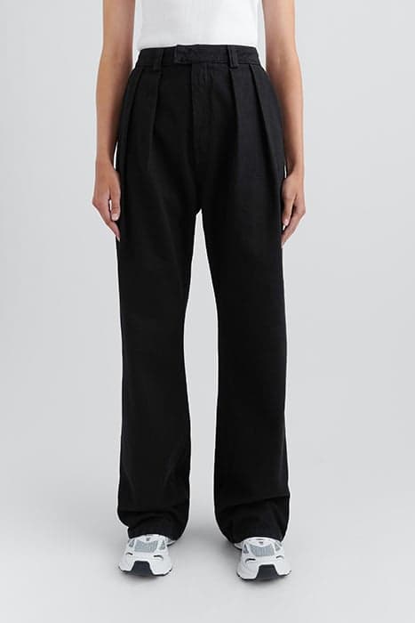 MAZE PLEATED DENIM TROUSERS WASHED BLACK by Axel Arigato