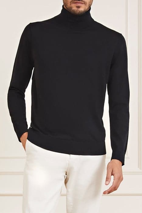 MERINO WOOL ESSENTIAL TN JET BLACK by Marciano by Guess