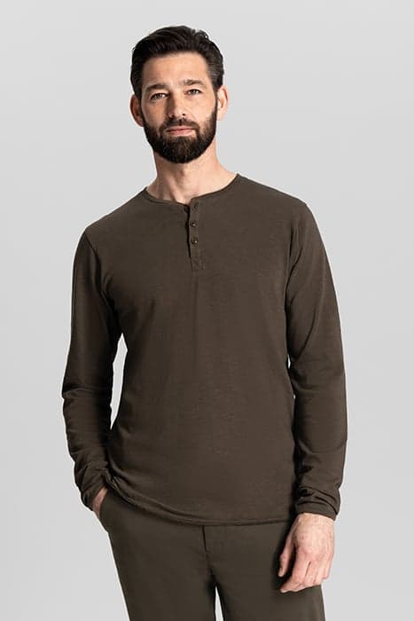 DS_NEWMAN HENLEY OLIVE by Dstrezzed