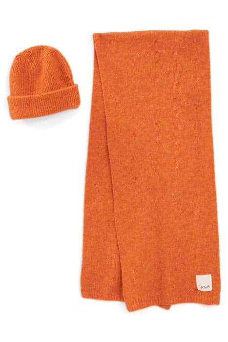 ORANGE KNIT BEANIE AND SCARF SET by IKKS