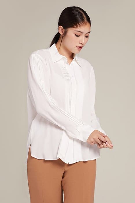 CREPE DE CHINE SHIRT WITH PLEATS WHITE by Elena Mirò