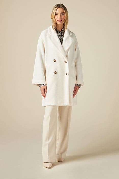 DOUBLE-BREASTED BOUCLÉ COAT WHITE by Oltre