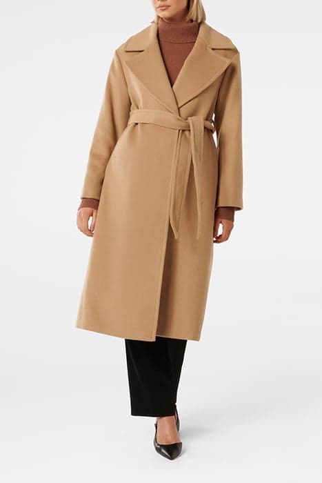 PRIYA WRAP COAT CAMEL by Forever New