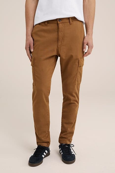 CARGO PANTS BROWN by WE Fashion