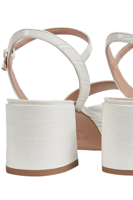 AMIA SANDAL WHITE 4