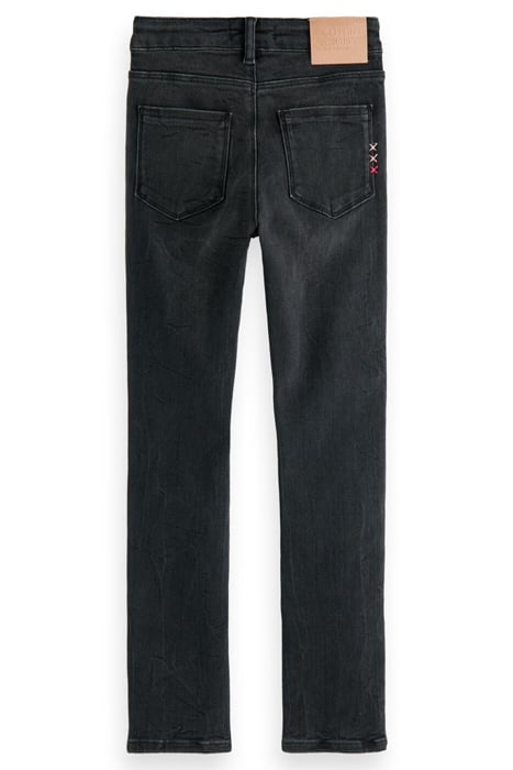 SEASONAL ESSENTIALS CHARMANTE SKINNY JEANS — BLACK COAST 2