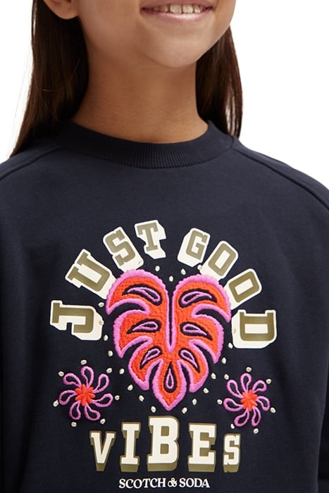 RELAXED-FIT ARTWORK SWEATSHIRT NIGHT 6