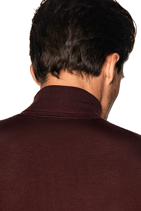 BURGUNDY TURTLENECK BURGUNDY 7