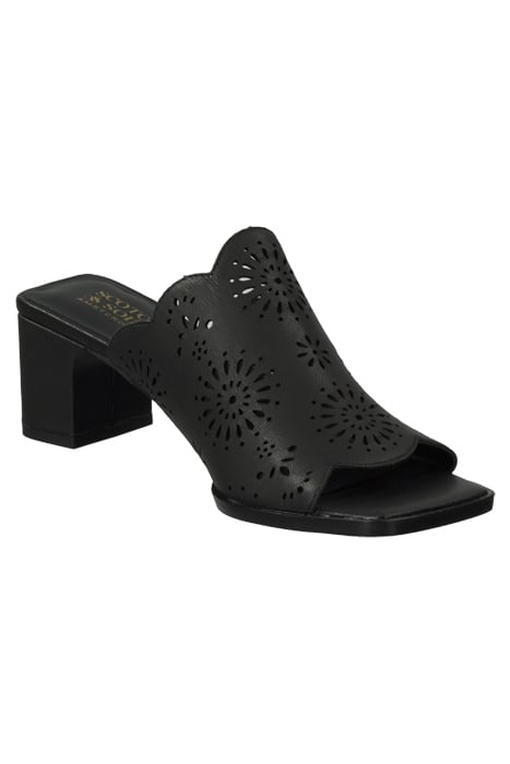 COURTNEY SANDAL BLACK 2
