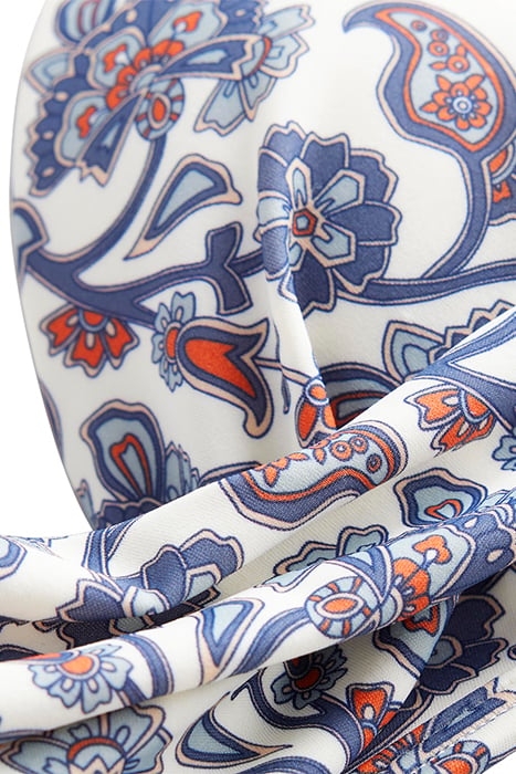 CAPRI CUP-SIZE BIKINI TOP IVORY, BLUE PAISLEY 8