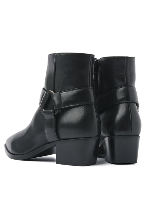 SHELLY CARTER BLACK 6