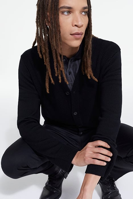 CARDIGAN AVEC DETAILS POINT BLACK 5