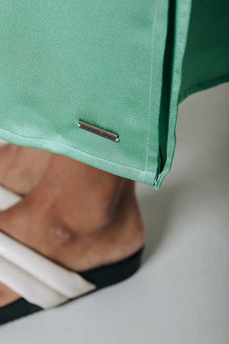 HINTE UNI SATIN SLIT MIDI SKIRT MINT 4