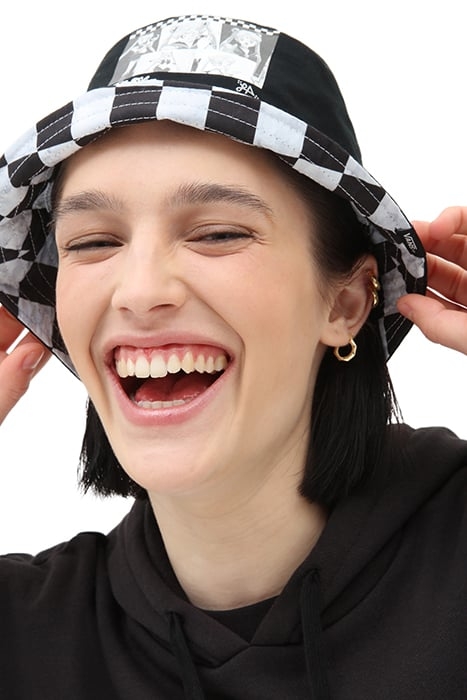 LIZZIE X SAILOR MOON BUCKET HAT PRETTY GUARDIAN SAILOR MOON 2