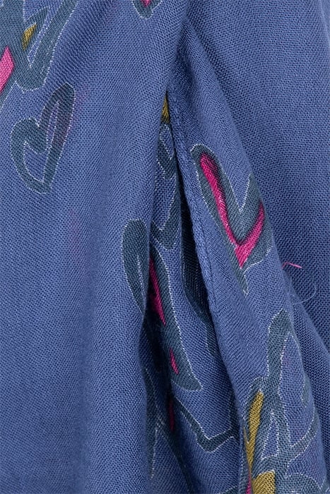 GWP HEART SCARF BLUE 3