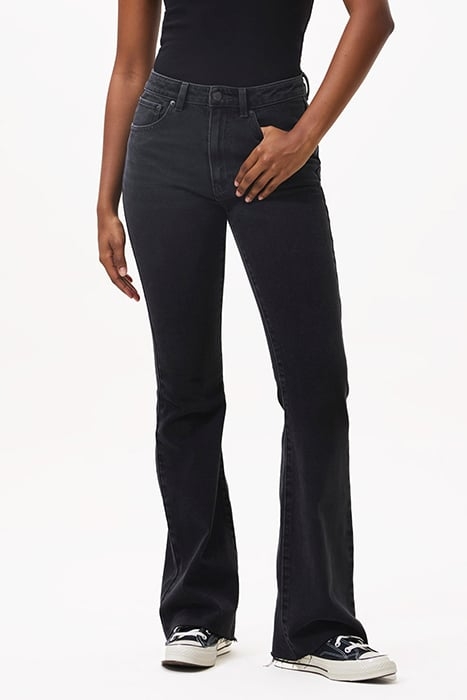 FLARE FIT JEANS WASHED BLACK 1