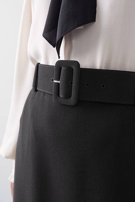 TABITHA PENCIL MIDI SKIRT BLACK 4