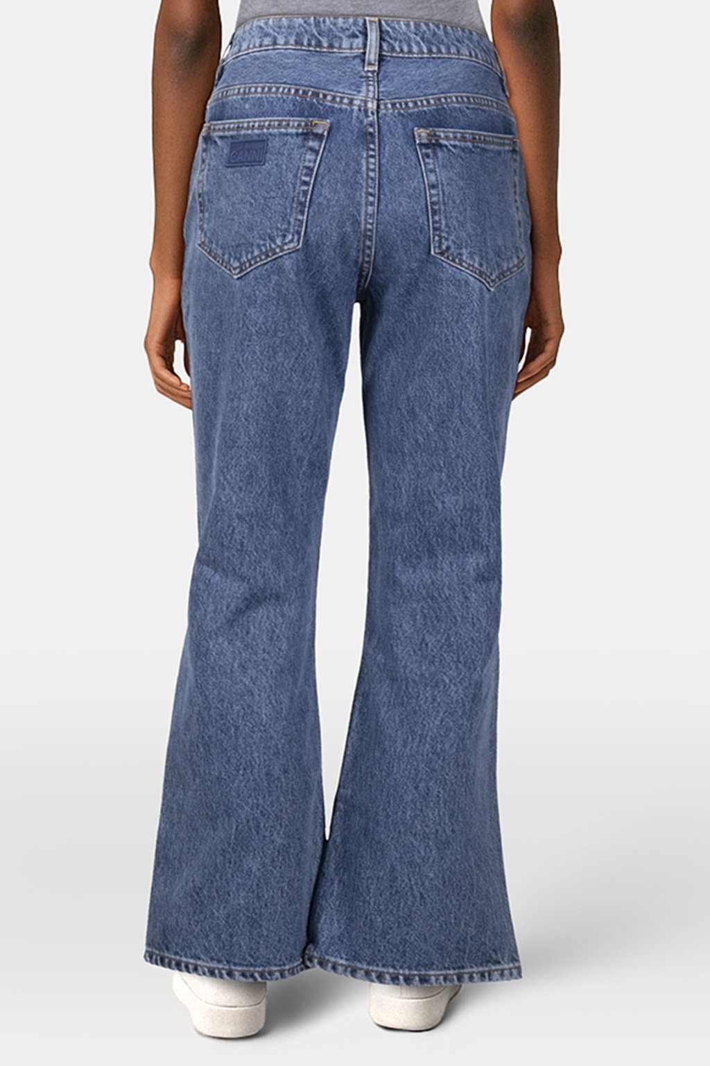 BETZY CROPPED MID BLUE STONE 2